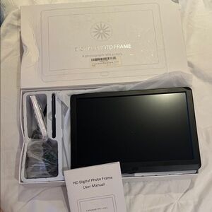 Black Digital Photo Frame